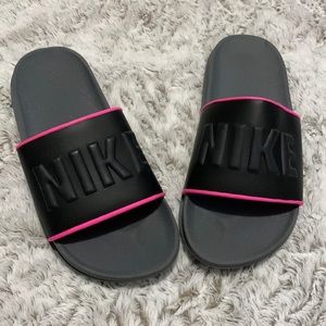 Woman Nike Sandals